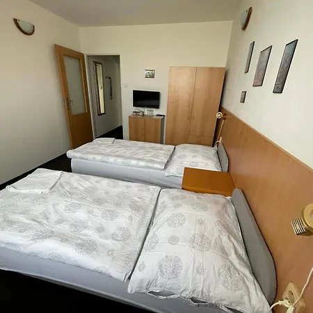 Gasthuis U Kasnych 3*